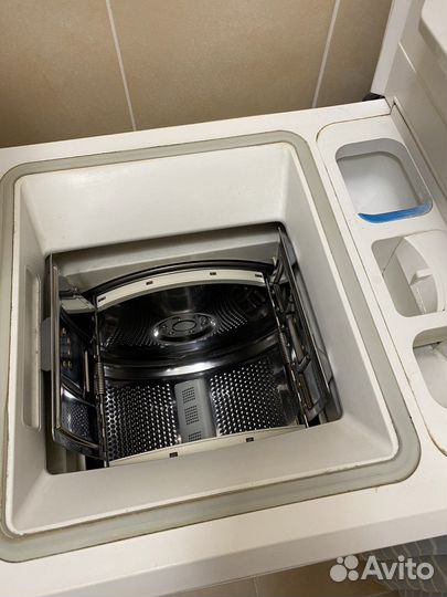 Стиральная машина с вертикальной загрузкой