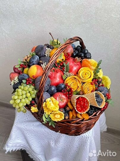 Эксклюзивные съедобные букеты, коробки, корзины