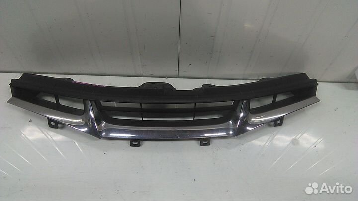 Решетка радиатора toyota wish ZGE20 2ZR-FAE 53111-68050 контрактная