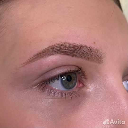 Требуются модели на брови