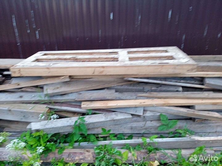 Отдам доски на дрова