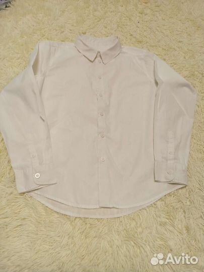 Рубашка белая в отл состоянии, размер 146