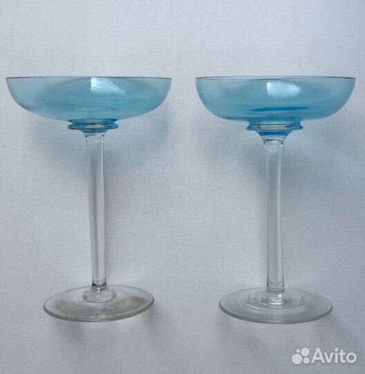 Старинная ваза на высокой ножке, Царская Россия