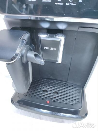 Кофемашина Philips EP2030/10 Series 2200 LatteGo