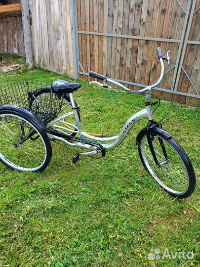 Трехколесный велосипед для взрослых