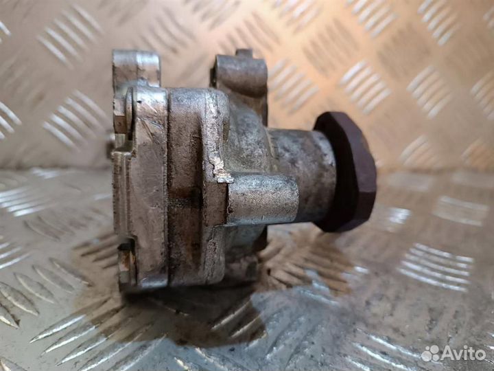 Насос гидроусилителя руля Volkswagen Golf 4 1997