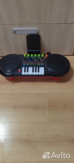 Синтезатор игрушечный