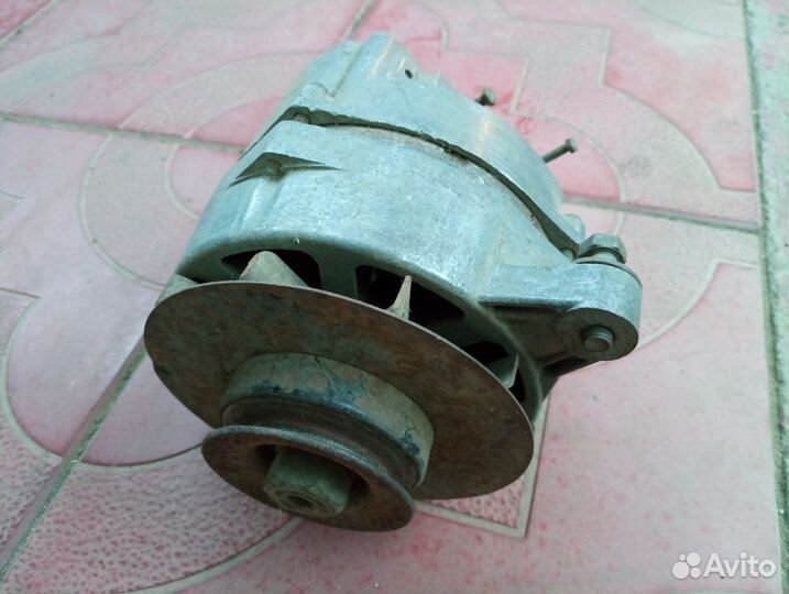 Генератор на Москвич