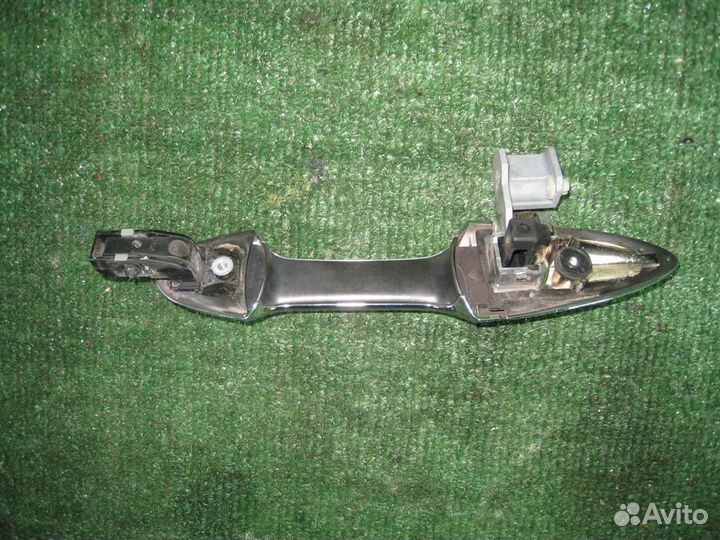 Ручка наружная двери задней правой Honda FR-V (BE