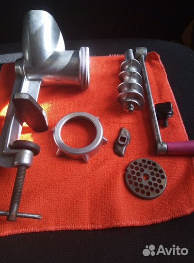 Мясорубка ручная