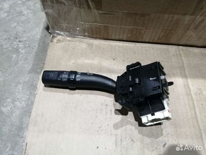 Переключатель подрулевой левый Geely mk