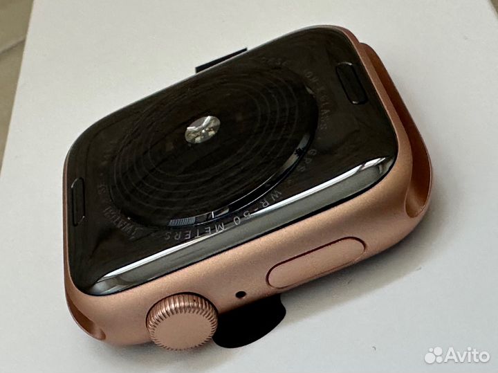 Apple Watch SE (GPS)