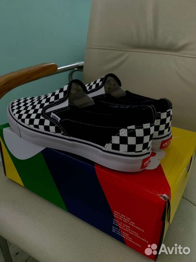 Слипоны vans