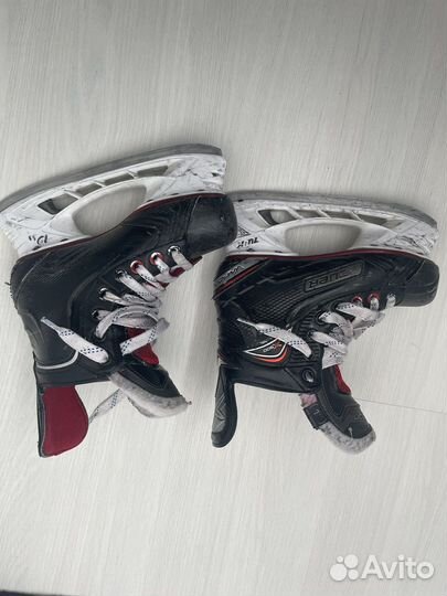 Коньки хоккейные Bauer vapor x500