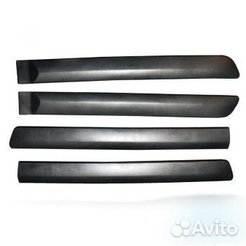 Пластиковый молдинг боковой двери лада ларгус