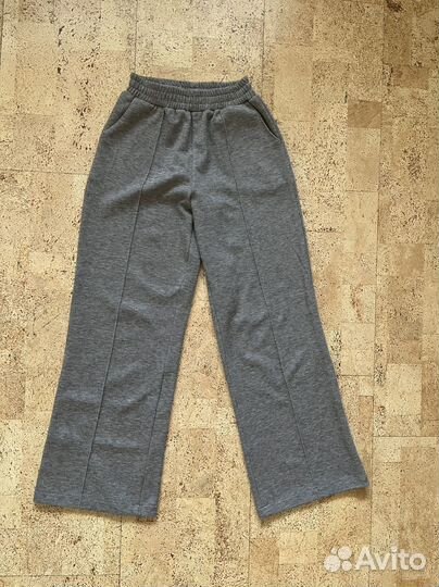 Брючный костюм женский 42 44