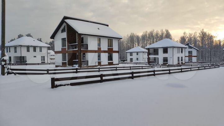 Коттедж 150 м² на участке 10 сот.