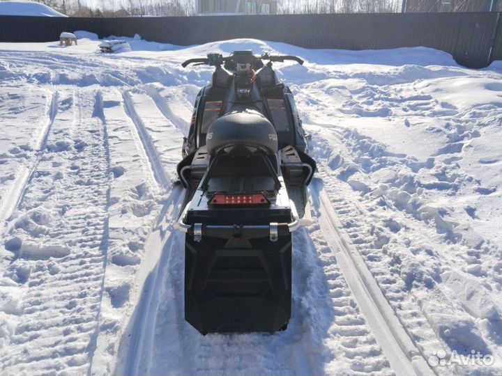 Снегоход Polaris 600