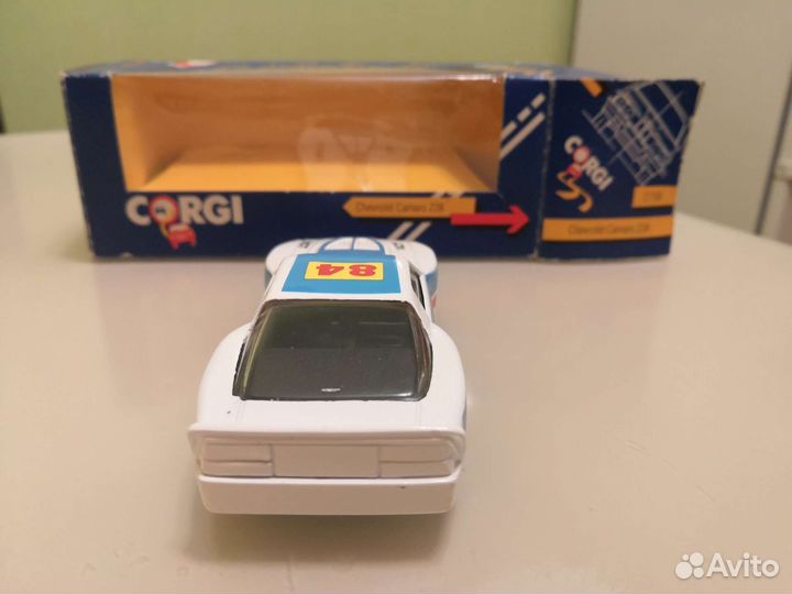 Модель 1 43 Chevrolet camaro