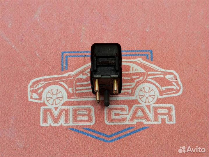 Кнопка стеклоподъемников w140 S-class 606.961