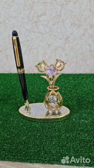 Декор на стол с кристалами Сваровски