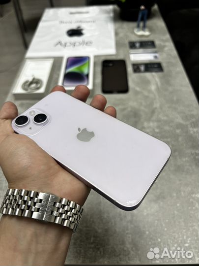 iPhone 14, 256 ГБ