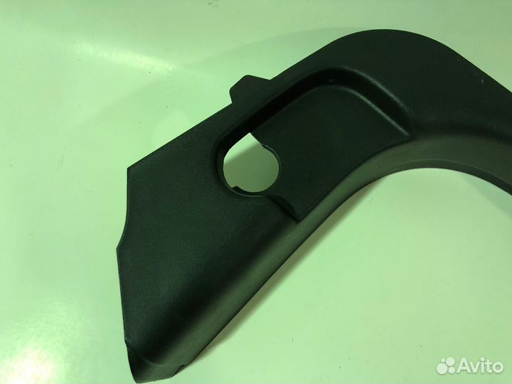 Накладки на пороги Land Rover