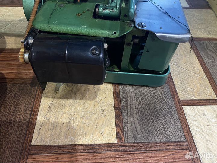 Оверлок для швейной машины