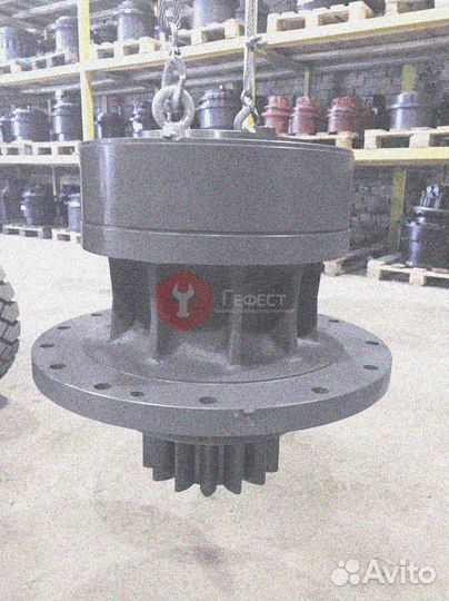 Редуктор поворота Hyundai R160LC-7 31N6-10180