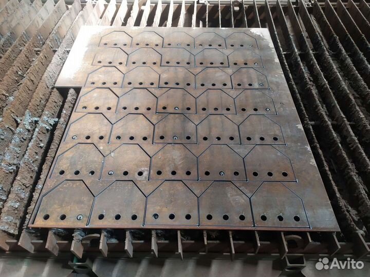 Плазменная резка металла в день обращения