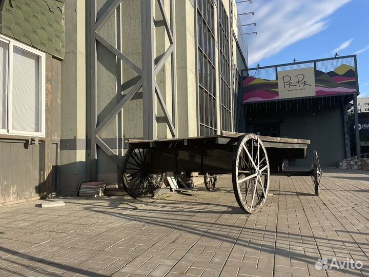 Телега интерьерная