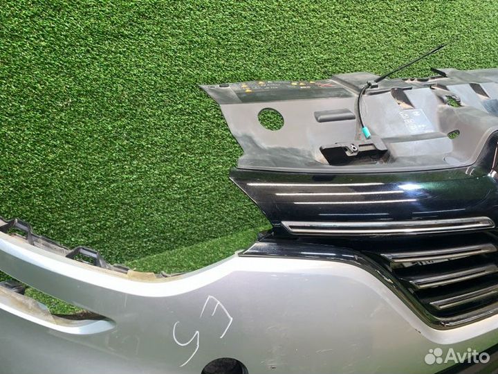 Бампер передний Renault Megane