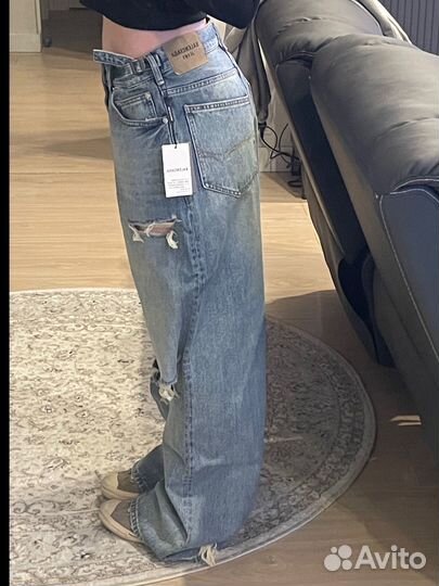 Джинсы balenciaga широкие