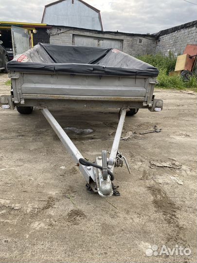 Прицеп легковой