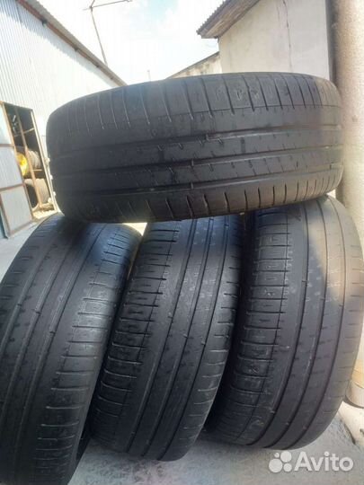 Michelin Primacy 4 235/45 R18