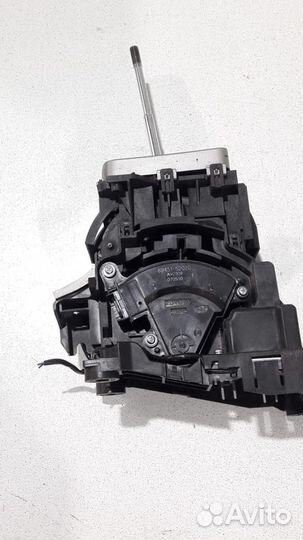 Селектор кулиса ркпп Toyota Corolla 150