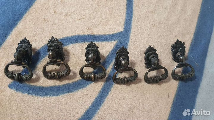 Мебельные ручки старинные