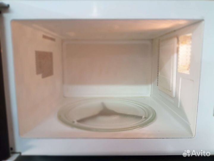 Микроволновка бу рабочая 2900