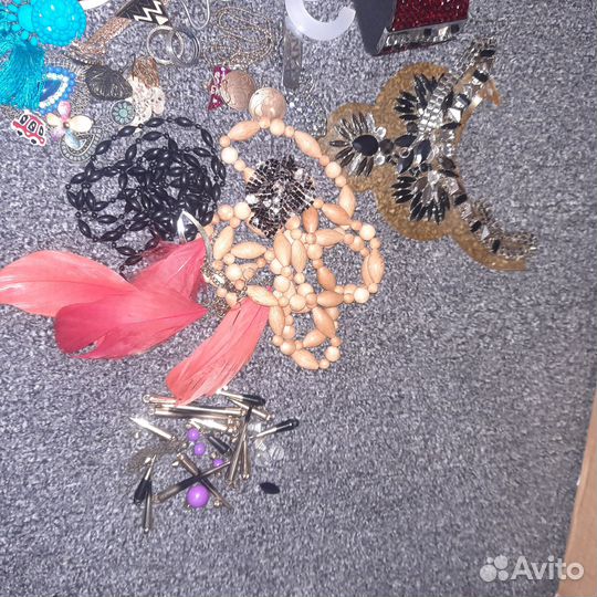 Бижутерия пакетом лом