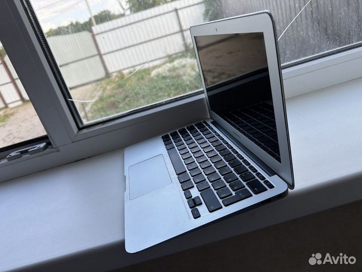 Apple MacBook Air 11 mid 2013 128gb