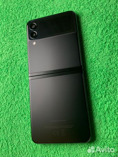 Samsung Galaxy Flip 3 Demo