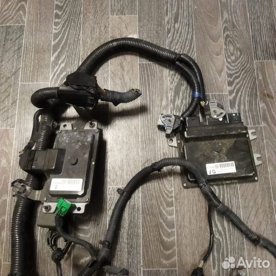 Блок управления АКПП, CVT Nissan MR20DE 31036EN52B