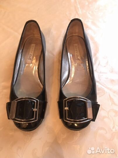 Туфли женские36 размер лак