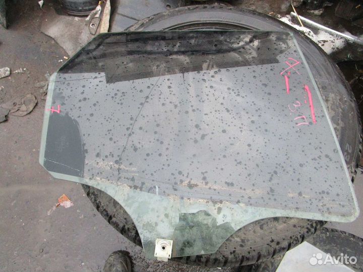 Стекло заднее правое Mazda CX-7