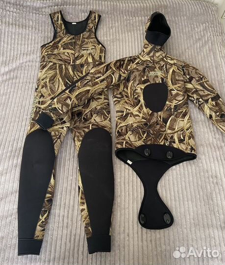 Гидрокостюм