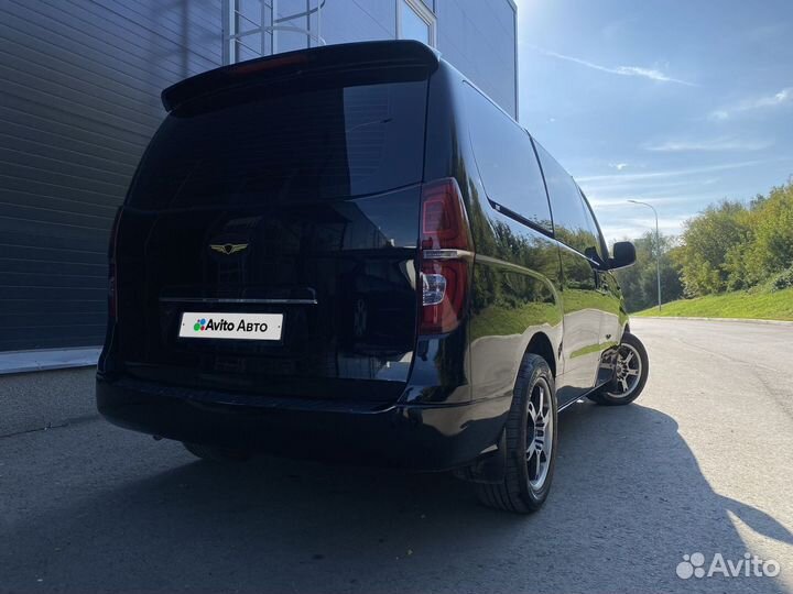 Hyundai Grand Starex 2.5 AT, 2008, 395 000 км