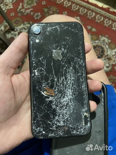 iPhone Xr, 64 ГБ