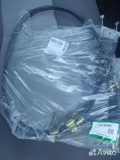 Трос стояночного тормоза Cherry