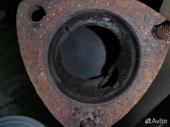 Выпускной коллектор с катализатором, ваз 2115