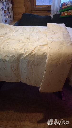 Одеяло дет. 110х140, наполн. -шерстепон,новое